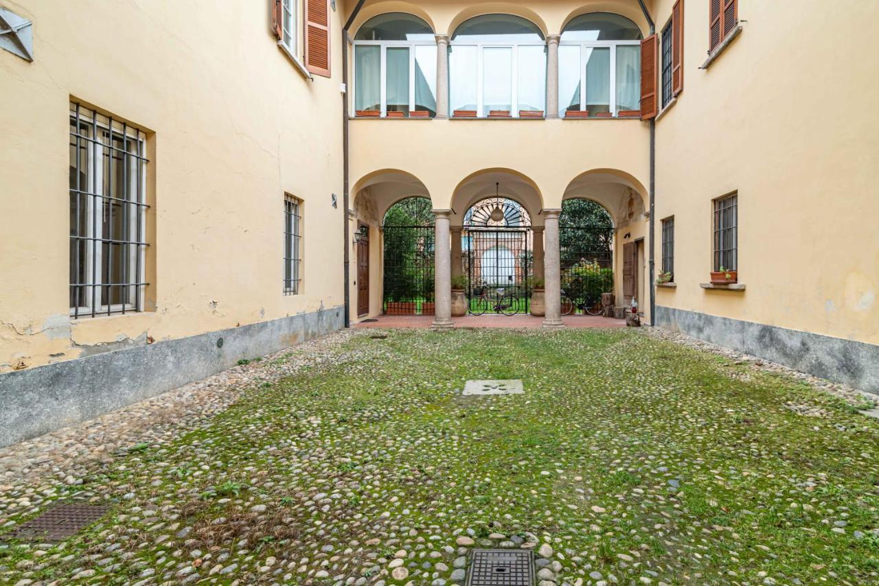 House Of Foscolo - Palazzo Cornazzani - By Host4U Daire Pavia Dış mekan fotoğraf