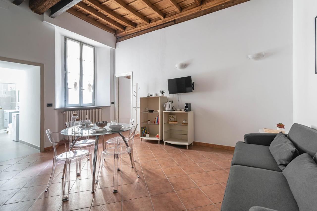 House Of Foscolo - Palazzo Cornazzani - By Host4U Daire Pavia Dış mekan fotoğraf
