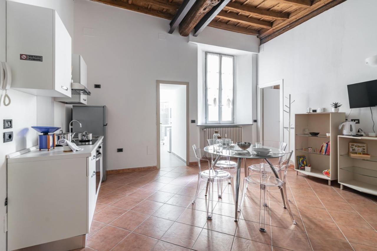 House Of Foscolo - Palazzo Cornazzani - By Host4U Daire Pavia Dış mekan fotoğraf